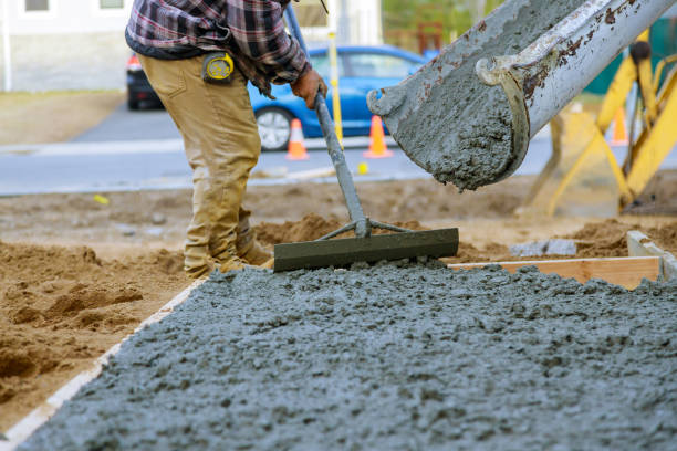 Best Custom Concrete Contractor  in Bronte, TX